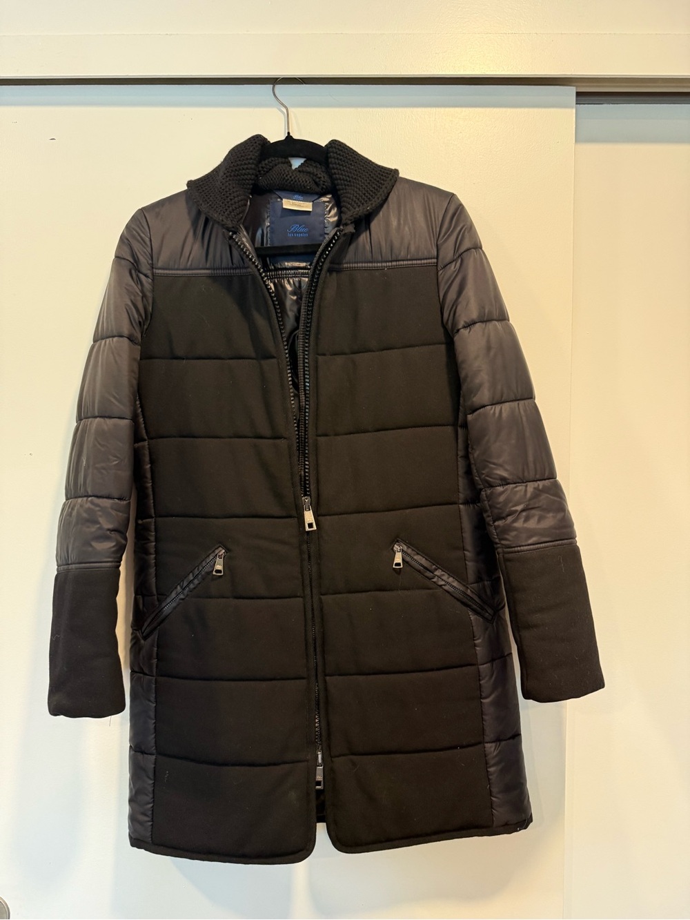 Blue Les Copains Black Mixed-Media Puffer Coat Knit Collar Size 40